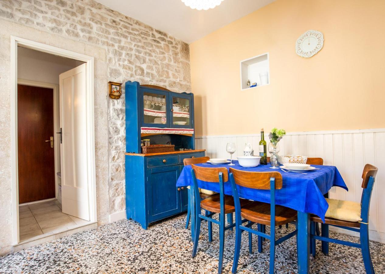 Villa Visilo Stone House Pucisca Esterno foto