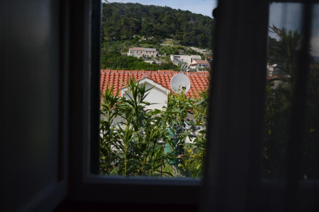 Villa Visilo Stone House Pucisca Esterno foto