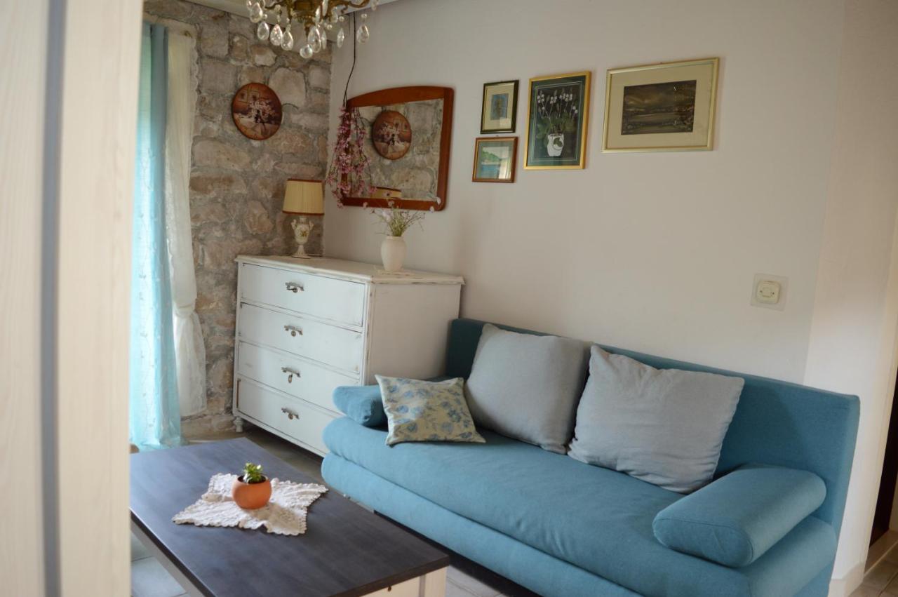 Villa Visilo Stone House Pucisca Esterno foto