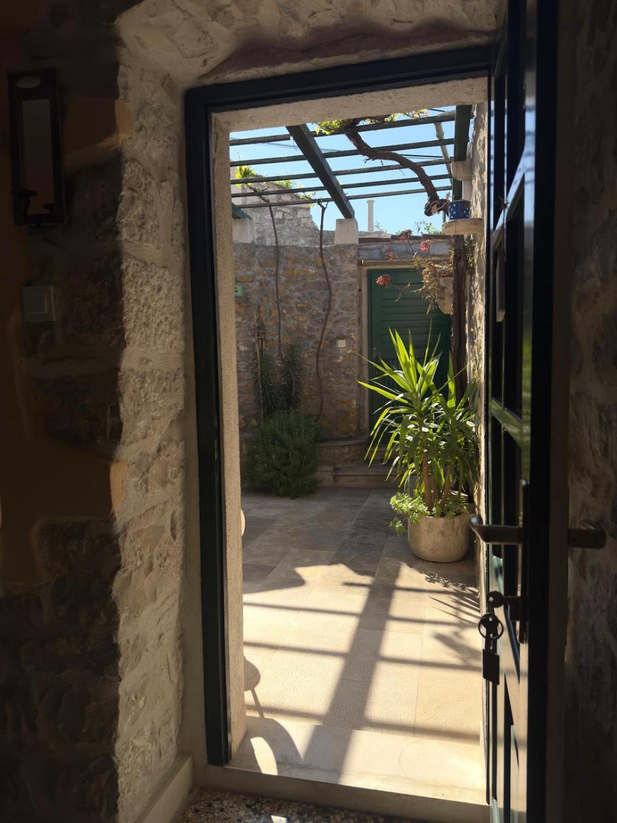 Villa Visilo Stone House Pucisca Esterno foto